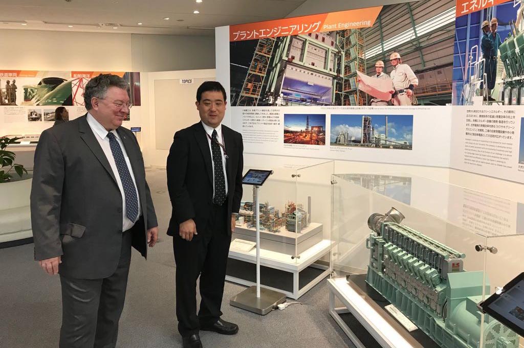 Визит в компанию Kawasaki Heavy Industries, LTD А.И. Рудской начал с обзорной экскурсии Визит в компанию Kawasaki Heavy Industries, LTD А.И. Рудской начал с обзорной экскурсии