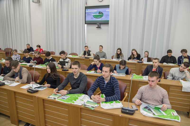 В СПбПУ прошла III Инженерная школа для одаренных детей Ленинградской области