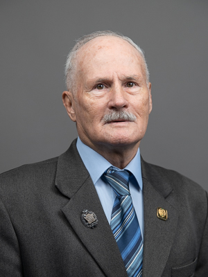 Зверев Николай Михайлович Зверев Николай Михайлович