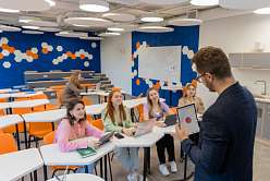 «Лучший преподаватель глазами студентов»: в Политехе вручили награды 18 педагогам