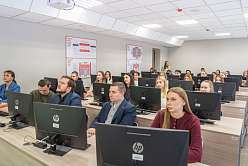 В Политехе открылась учебная лаборатория цифровых технологий в логистике