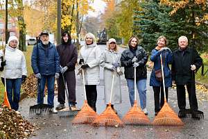 Осенний субботник в Политехе: 10 тысяч тюльпанов украсят кампус университета