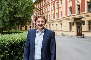 Артём Семёнов: «Поликристаллическая пьезокерамика – материал будущего»