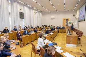 Более 100 руководителей образовательных программ повысили квалификацию