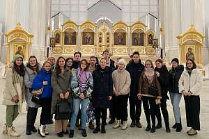Духовность через века. Политехники узнали историю и тайны Смольного собора