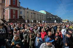 Политехники приняли участие в общегородском крестном ходе в честь Александра Невского