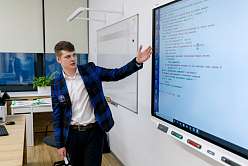 Первый выпуск проекта «Код будущего» в Политехе