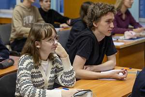 Инженерное будущее начинается здесь: Естественно-научный лицей отмечает 30 лет