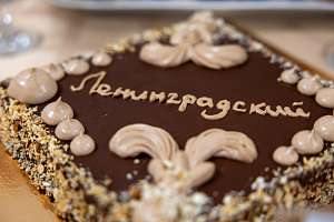 Студенты Политеха приготовили угощение по-ленинградски