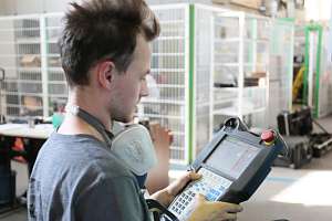 В Политехе разработали технологию лазерной наплавки для трубопроводной арматуры