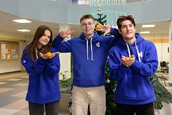 Мандариновый бум: Политех дарит новогоднее настроение