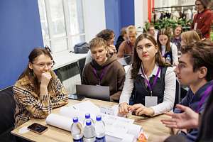 Молодые учёные Политеха приняли участие в AI-спринте «Как писать A*»